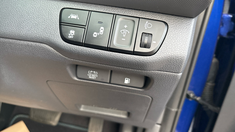 Hyundai IONIQ 1.6 GDi Hybrid Premium SE 5dr DCT Hybrid Hatchback